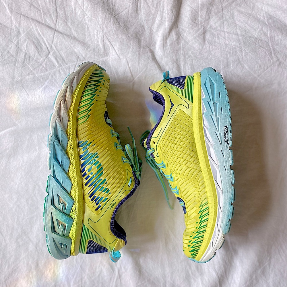 Trendy ☀️ Hoka Sneakers wmns sz 7 ☀️ originally $185